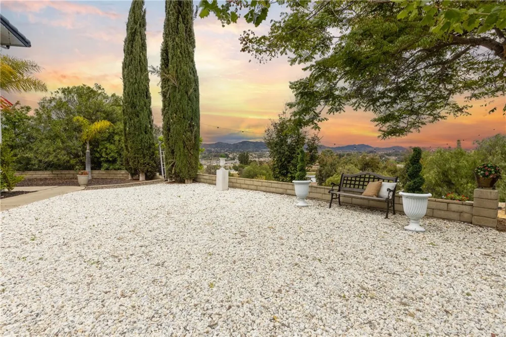 22053 Highland Street Wildomar, CA 92595