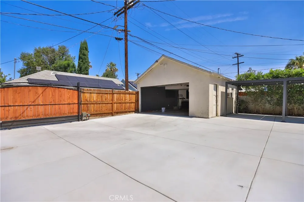 3031 Chestnut Riverside, CA 92501
