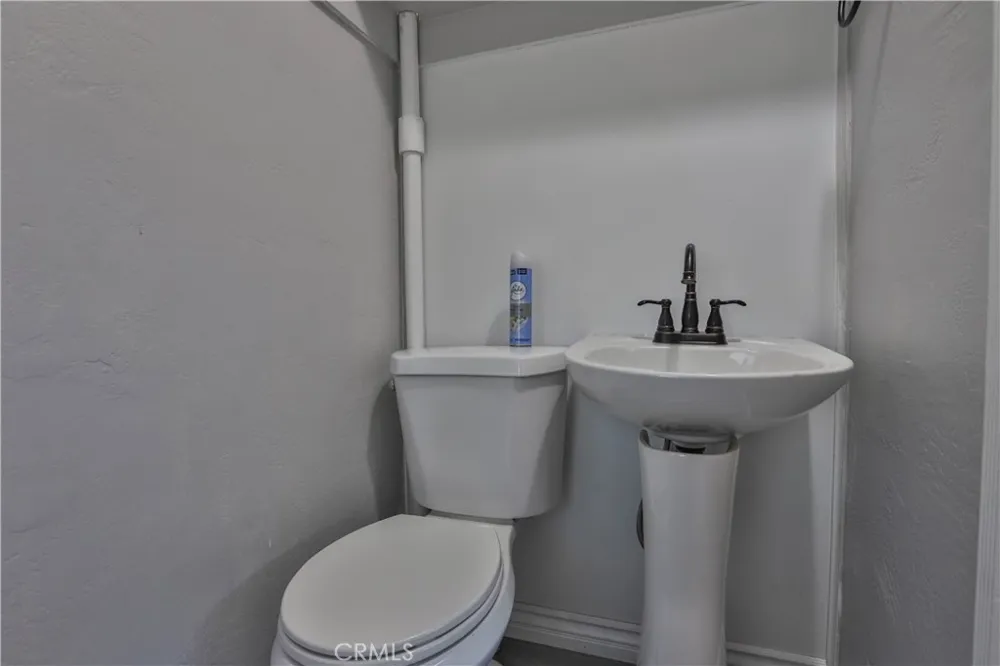 3031 Chestnut Riverside, CA 92501