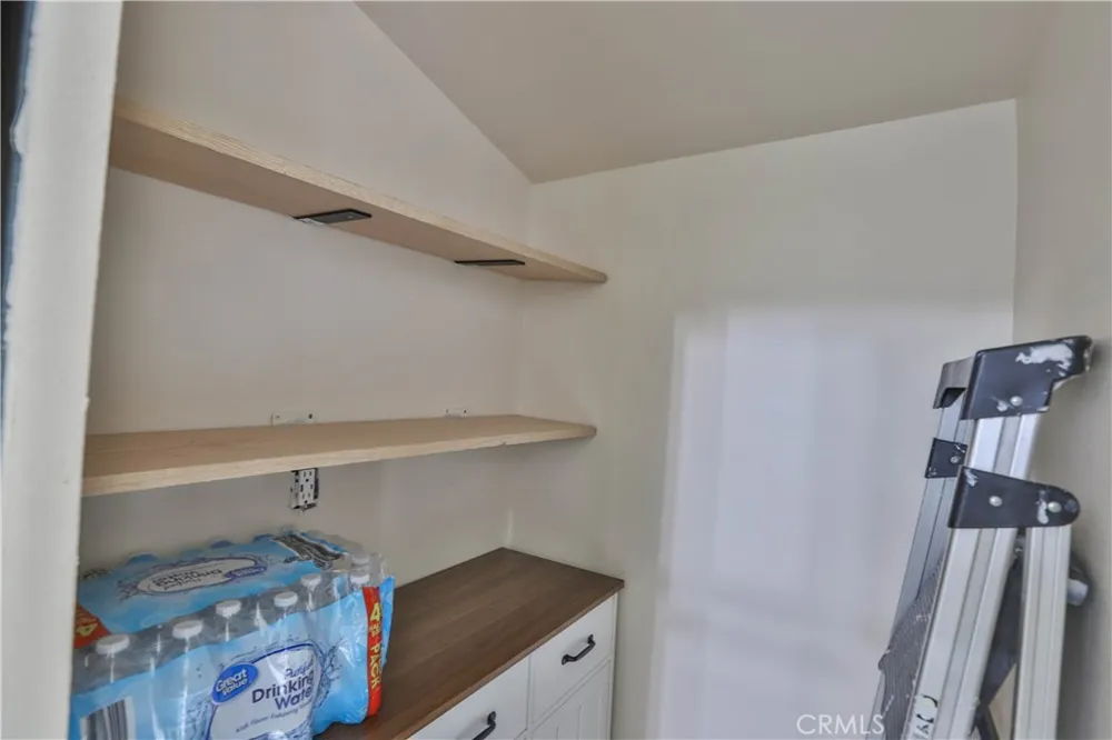 3031 Chestnut Riverside, CA 92501