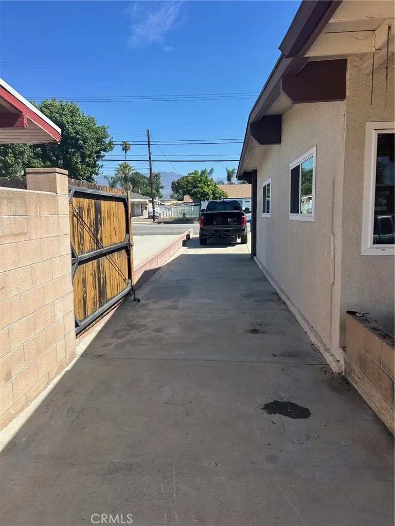 1531 W 4Th Street Ontario, CA 91762