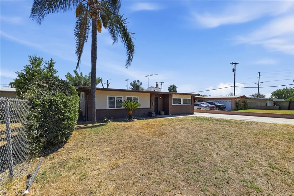 1531 W 4Th Street Ontario, CA 91762