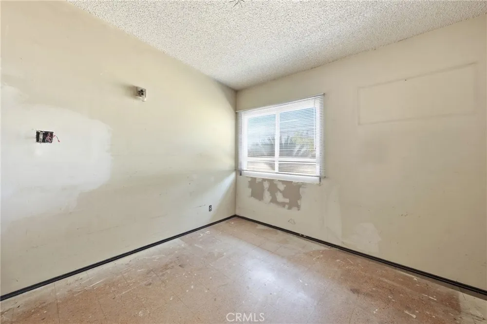 1531 W 4Th Street Ontario, CA 91762