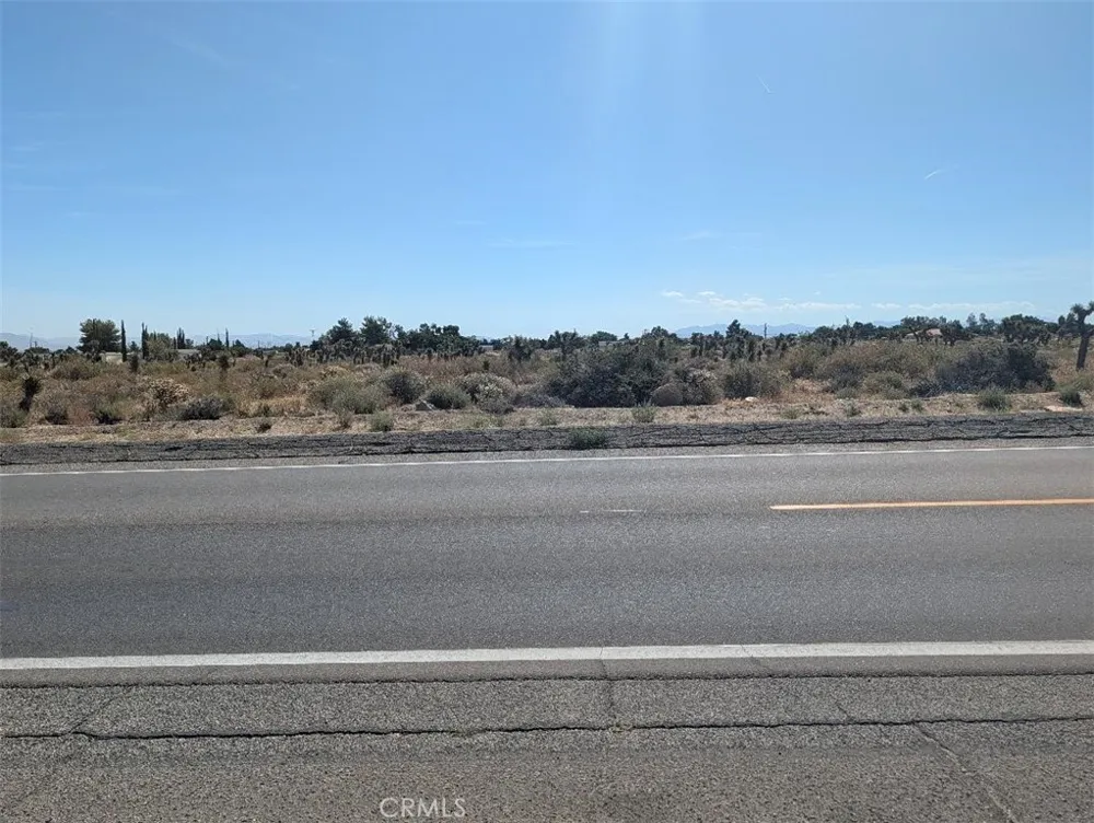 12 Sheep Creek Phelan, CA 92371