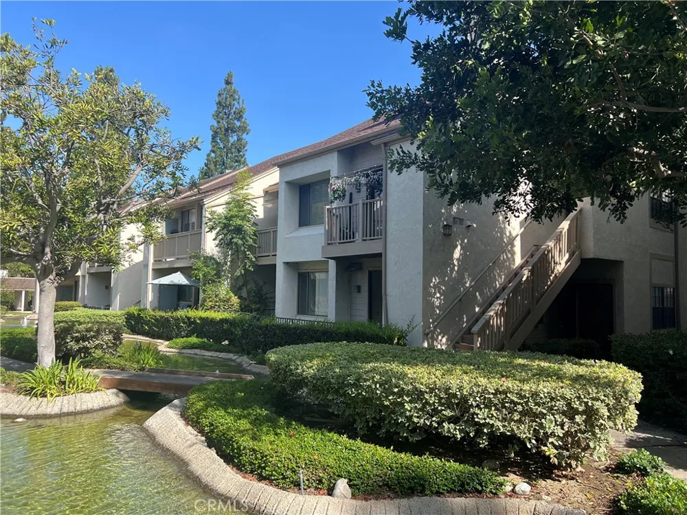 10530 Lakeside Drive #G Garden Grove, CA 92840