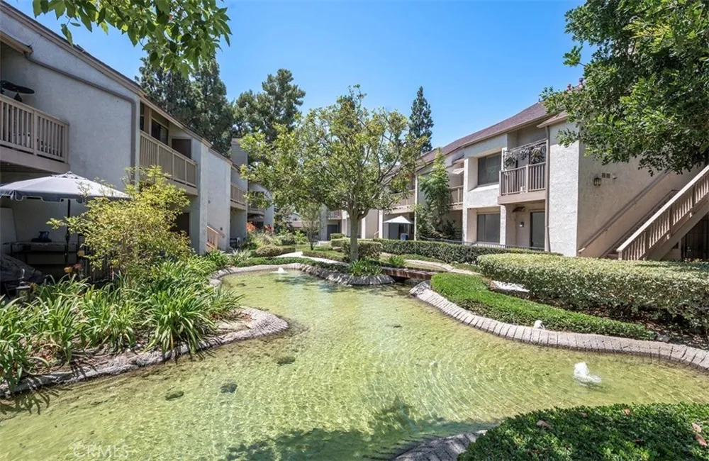 10530 Lakeside Drive #G Garden Grove, CA 92840