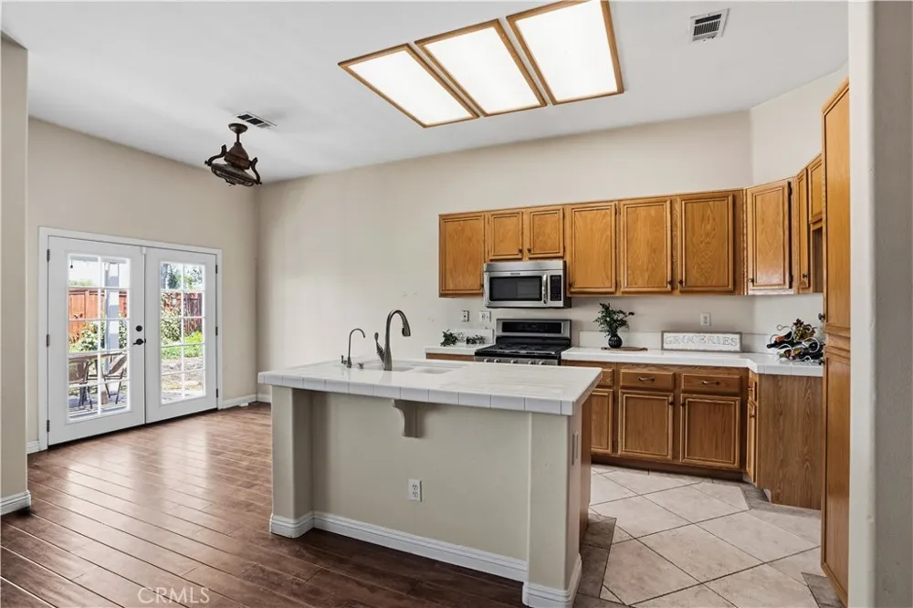 44607 Crestwood Circle Temecula, CA 92592