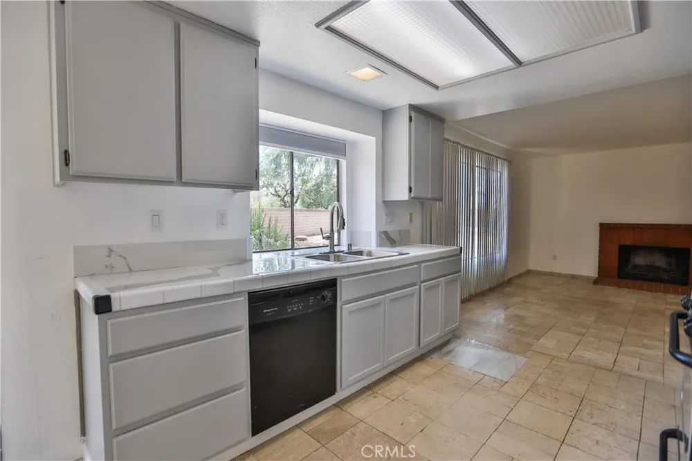 24307 Carman Moreno Valley, CA 92551