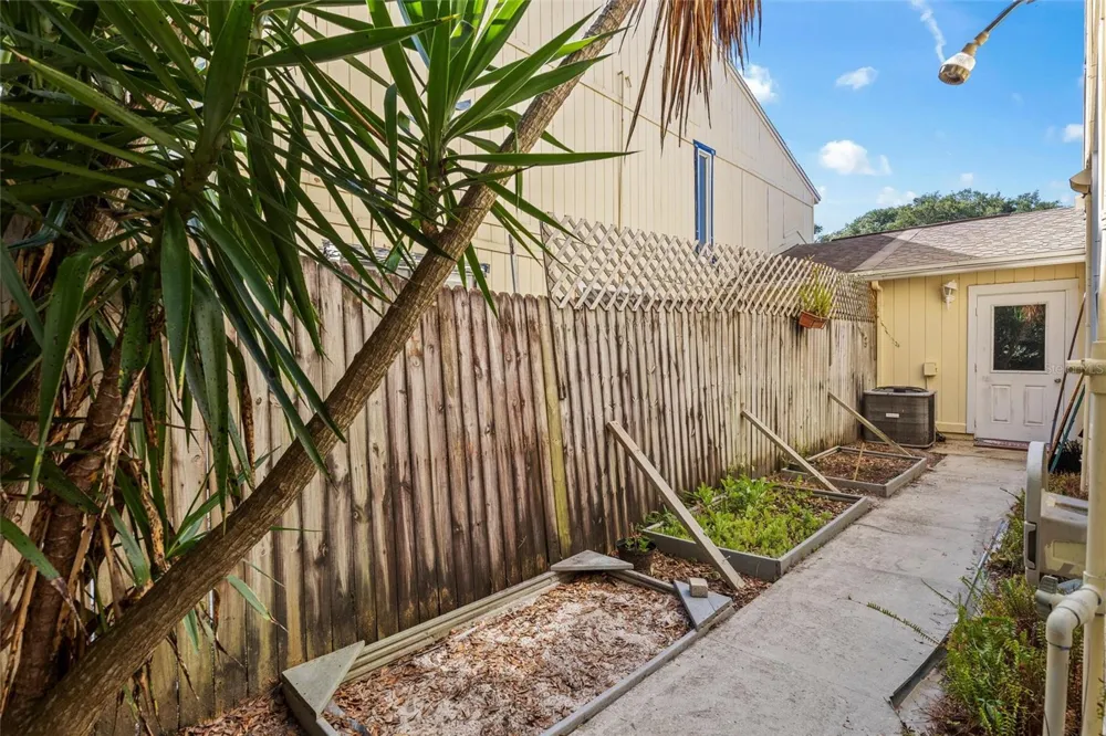 108 NORTHBROOK LANE Ormond Beach, FL 32174