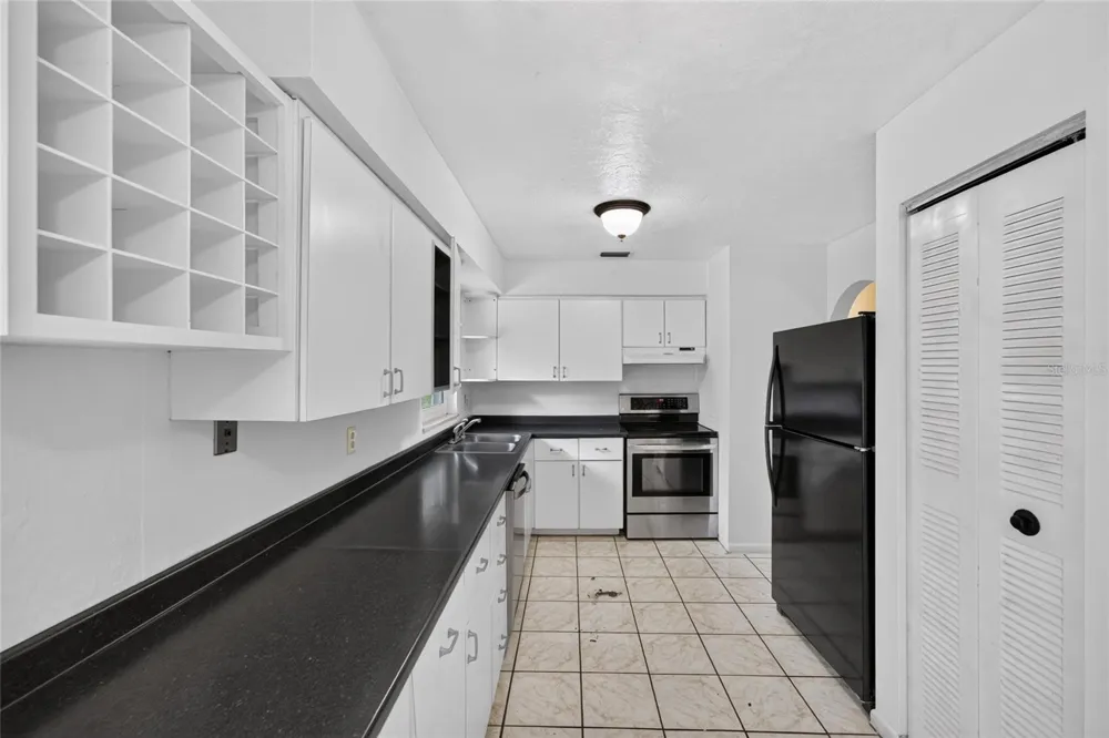 4820 NE 4TH PLACE Gainesville, FL 32641