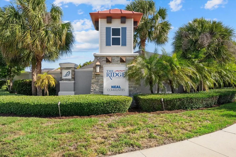 7526 RIDGELAKE CIRCLE Bradenton, FL 34203