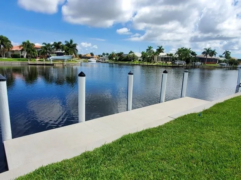 3768 BAL HARBOR BOULEVARD #4 Punta Gorda, FL 33950