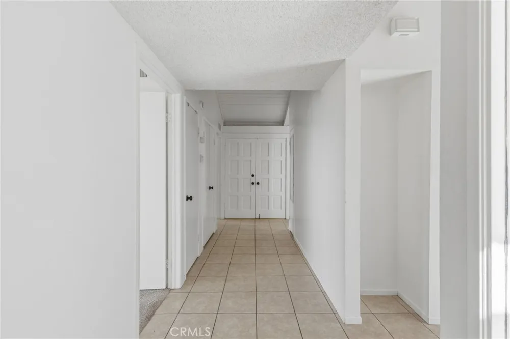 14431 Helm Court Helendale, CA 92342