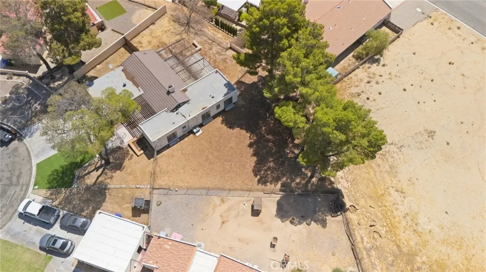 14431 Helm Court Helendale, CA 92342