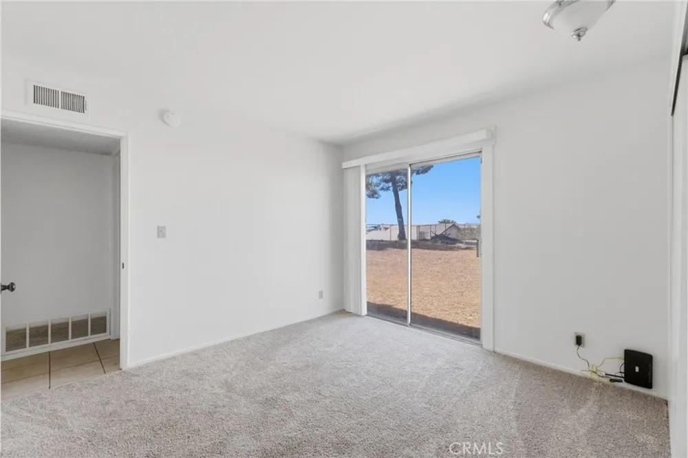 14431 Helm Court Helendale, CA 92342