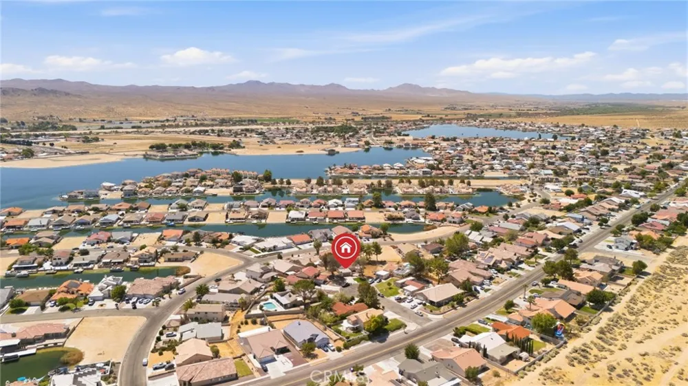 14431 Helm Court Helendale, CA 92342