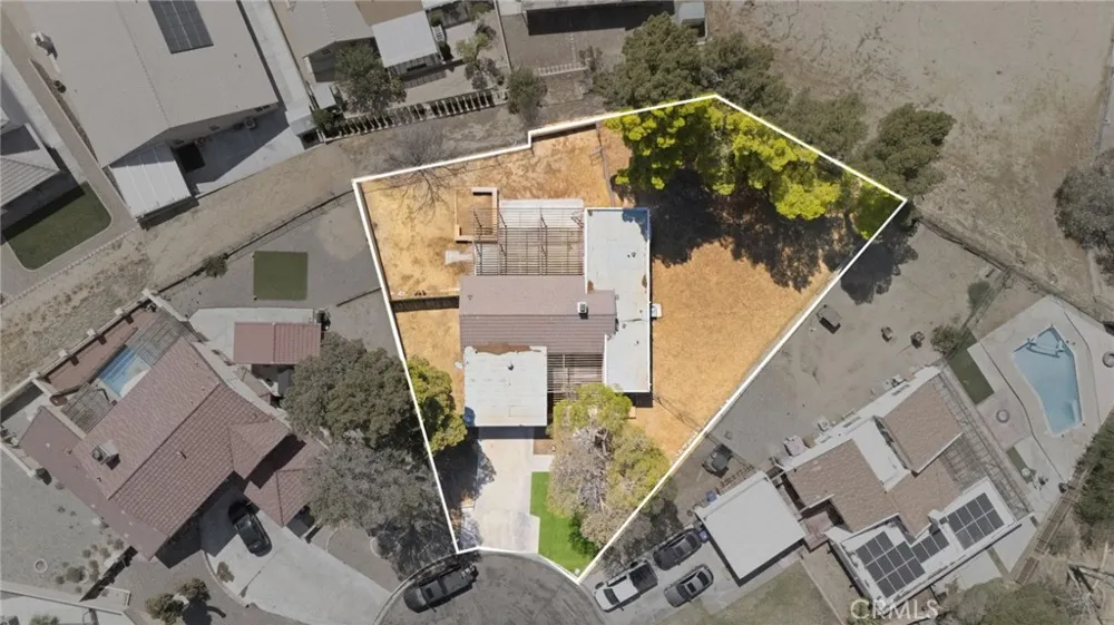 14431 Helm Court Helendale, CA 92342