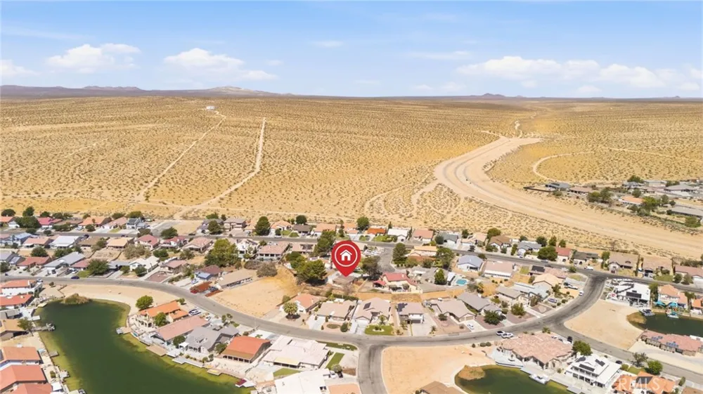 14431 Helm Court Helendale, CA 92342