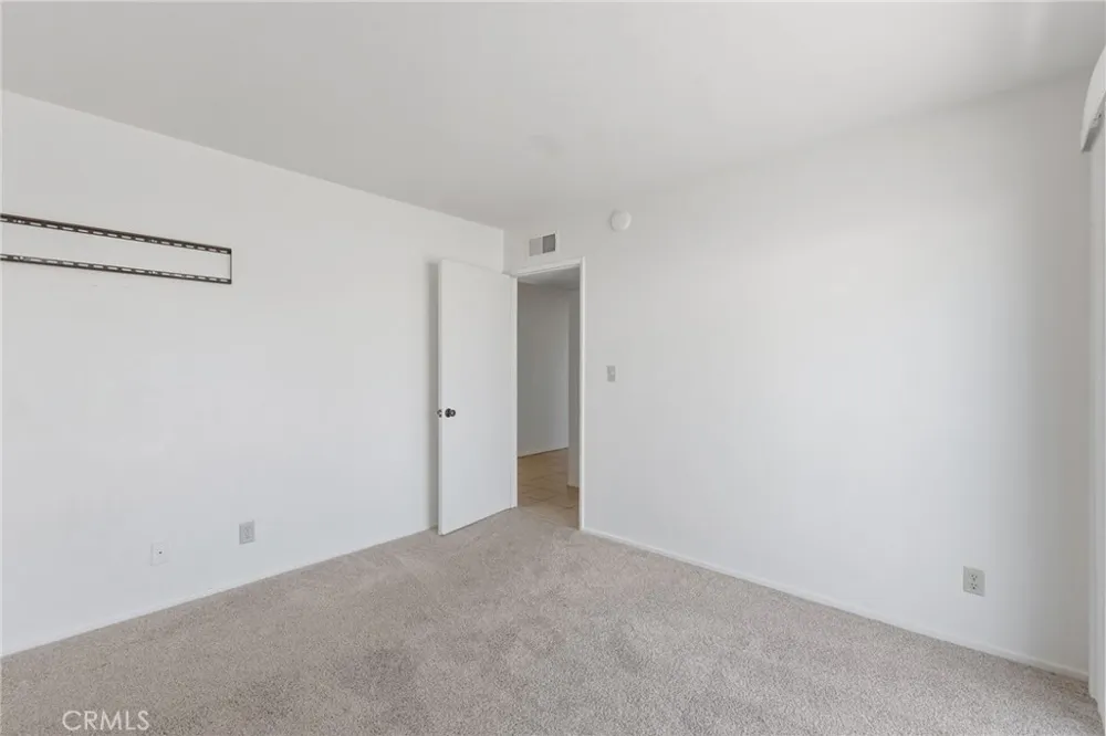 14431 Helm Court Helendale, CA 92342