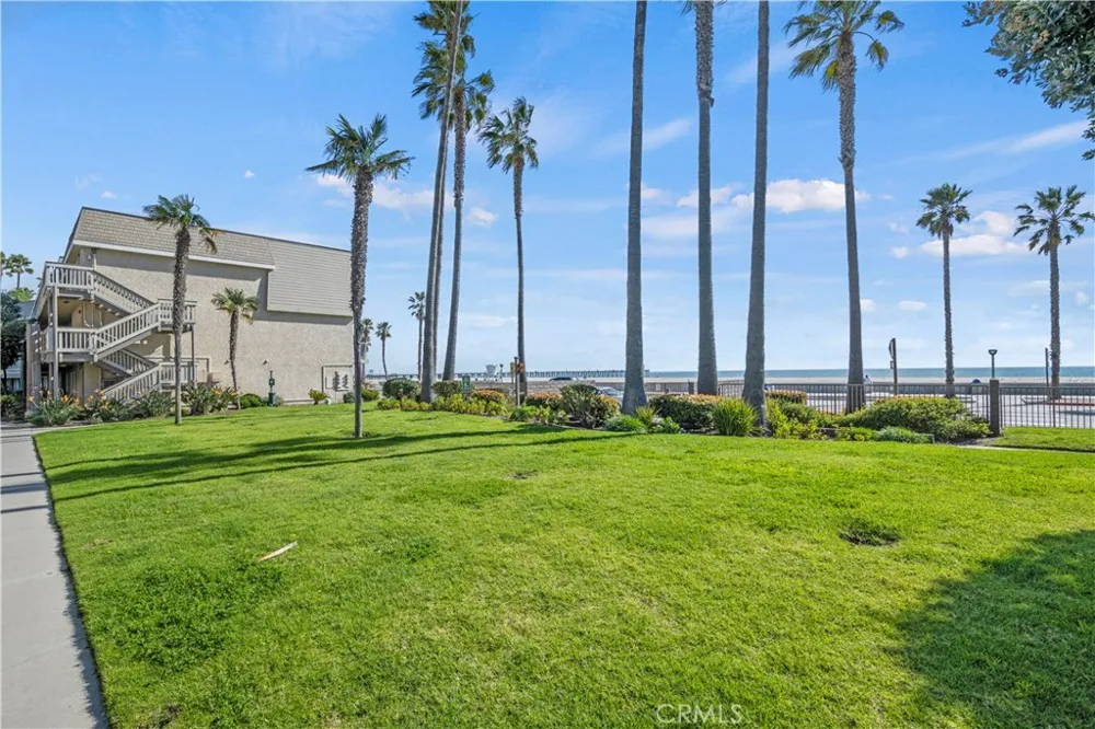 381 E Surfside Port Hueneme, CA 93041