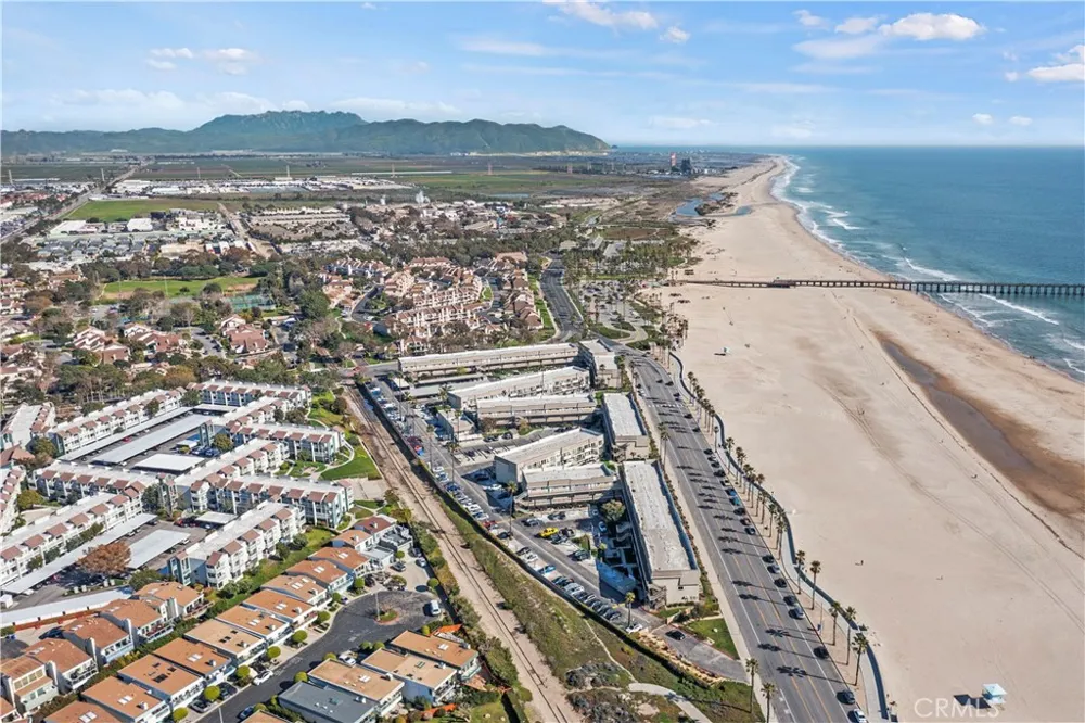 381 E Surfside Port Hueneme, CA 93041