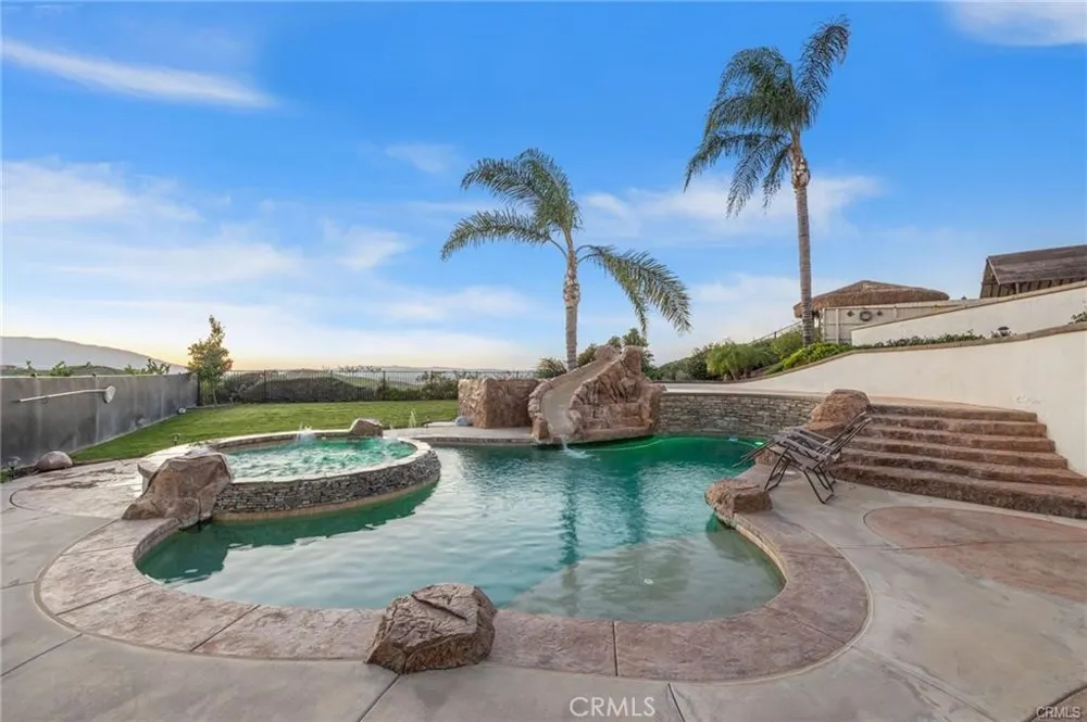 290 Cross Rail Norco, CA 92860