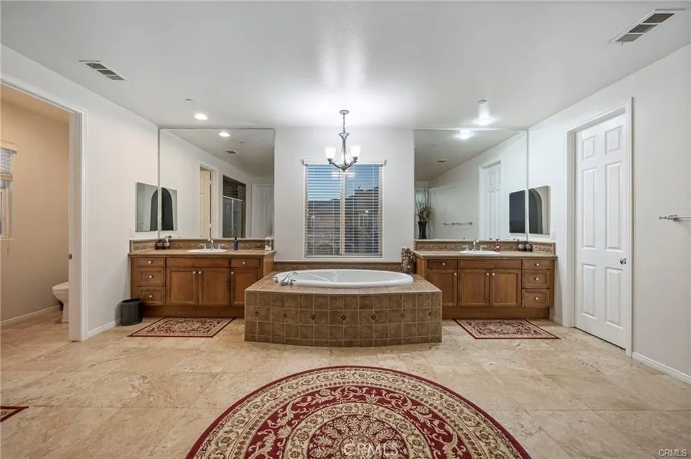 290 Cross Rail Norco, CA 92860