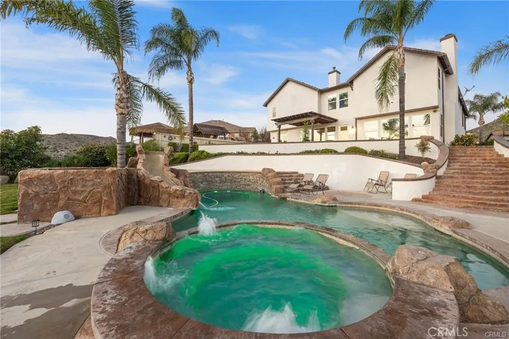 290 Cross Rail Norco, CA 92860