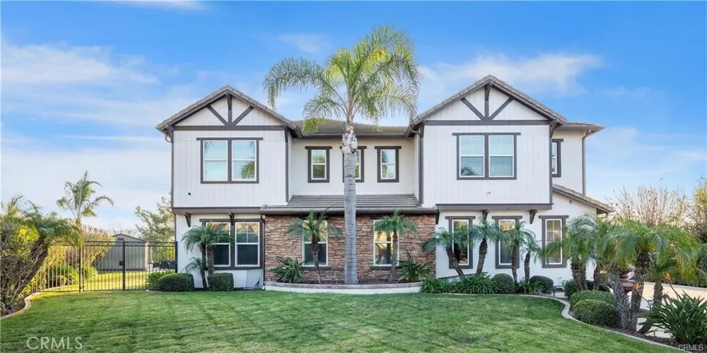290 Cross Rail Norco, CA 92860