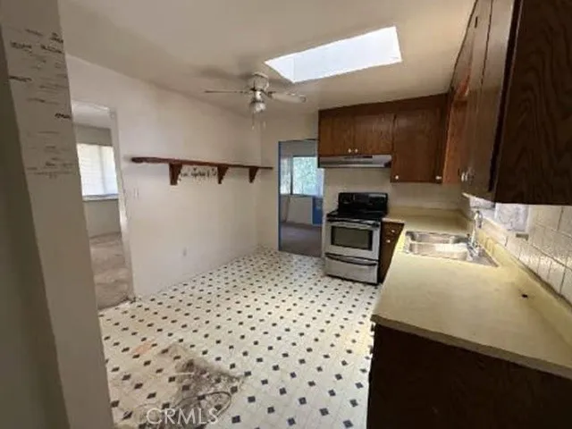 9805 Diane Upper Lake, CA 95485