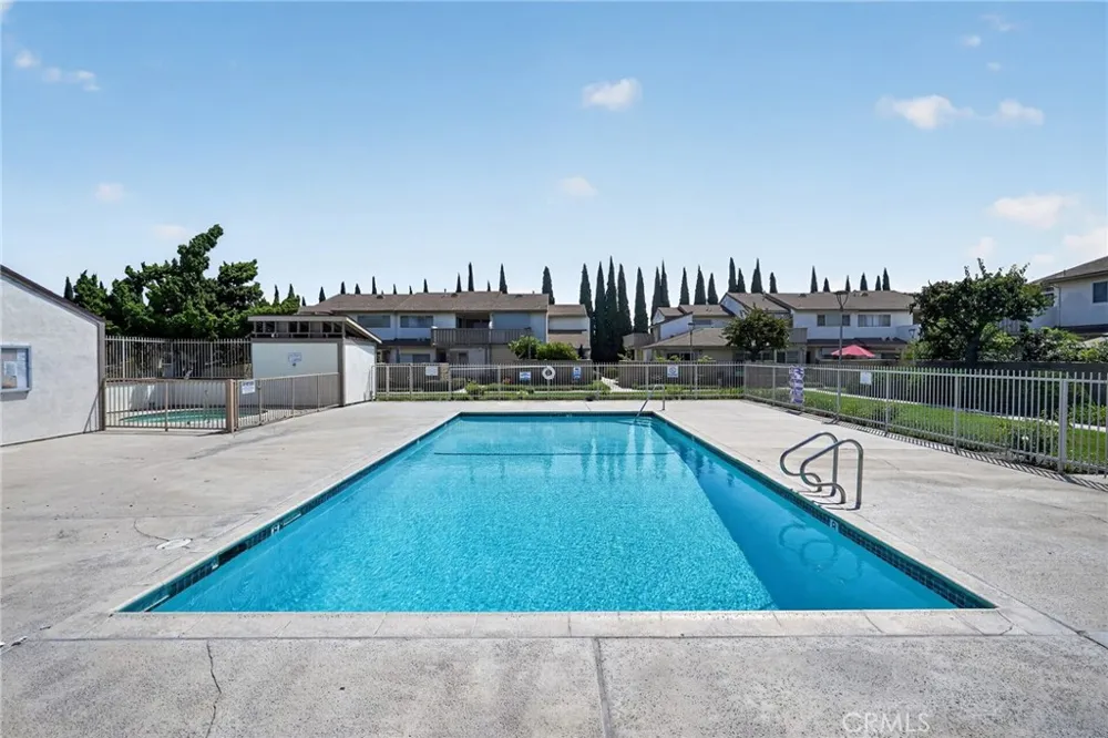 5130 W 1st #E Santa Ana, CA 92703