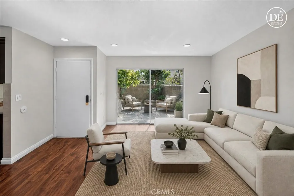 5130 W 1st #E Santa Ana, CA 92703