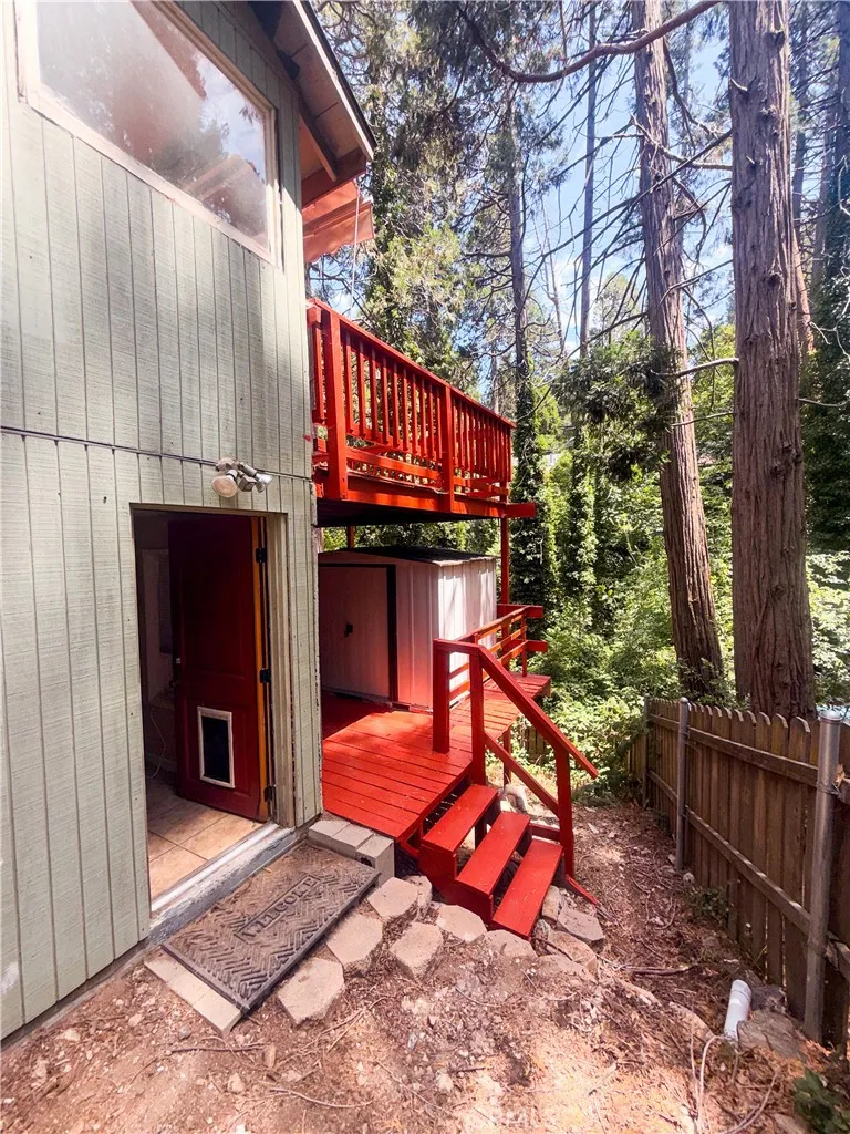 23655 Rocky Dell Crestline, CA 92325