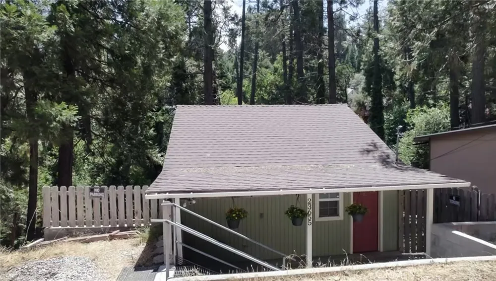 23655 Rocky Dell Crestline, CA 92325