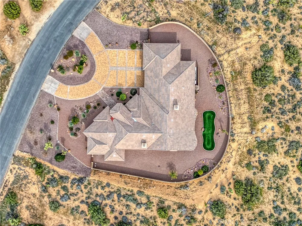 58839 Santa Barbara Dr Yucca Valley, CA 92284