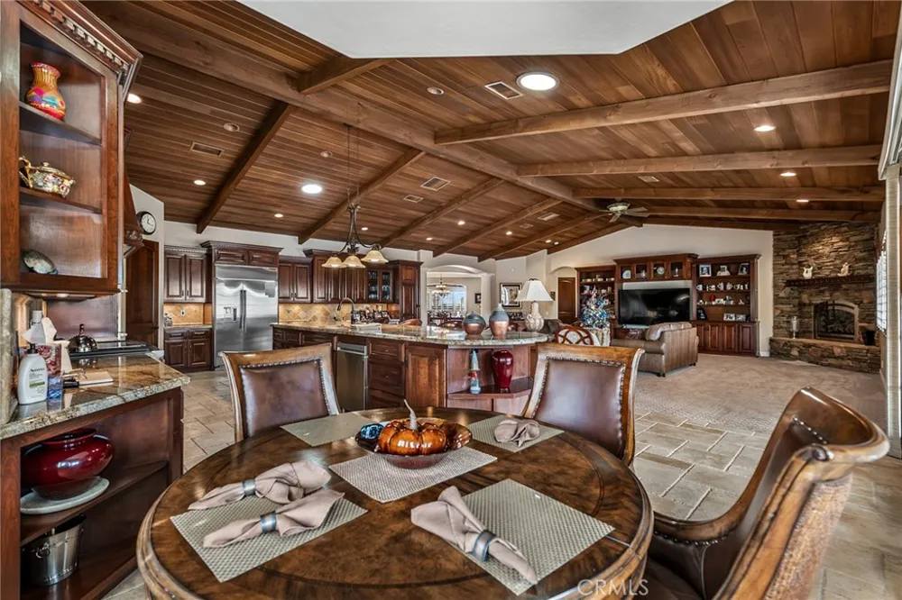 58839 Santa Barbara Dr Yucca Valley, CA 92284
