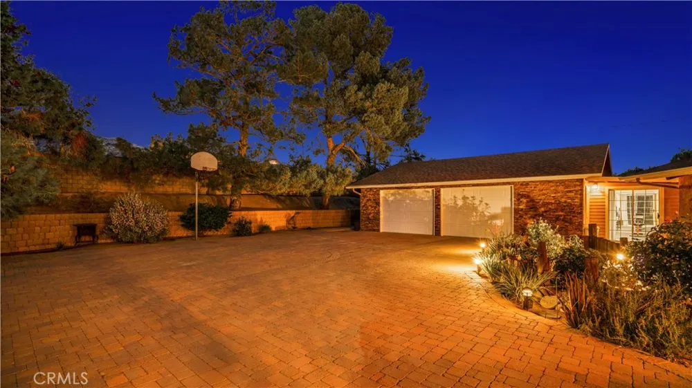48869 Paradise Avenue Morongo Valley, CA 92256