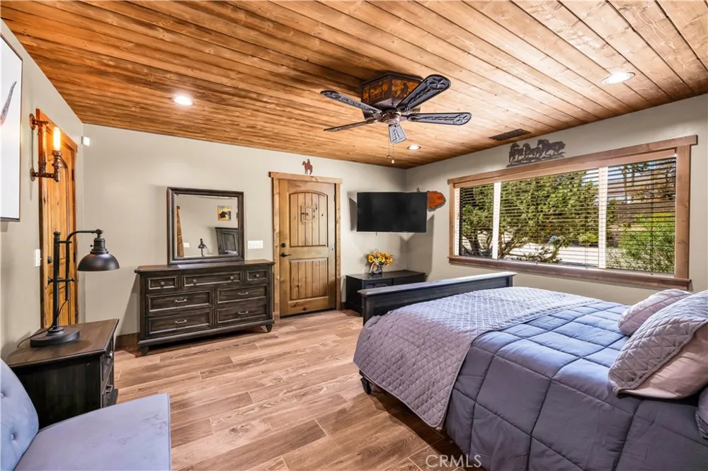 48869 Paradise Avenue Morongo Valley, CA 92256