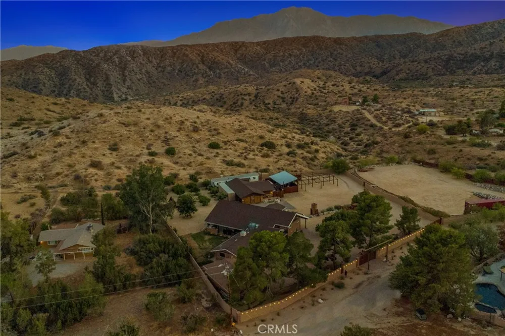 48869 Paradise Avenue Morongo Valley, CA 92256