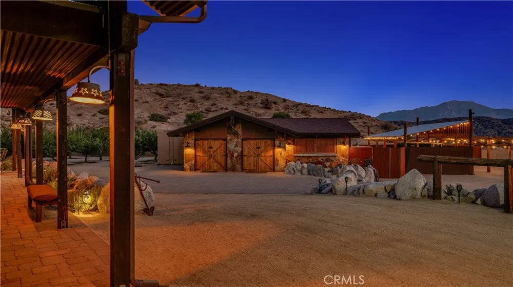 48869 Paradise Avenue Morongo Valley, CA 92256