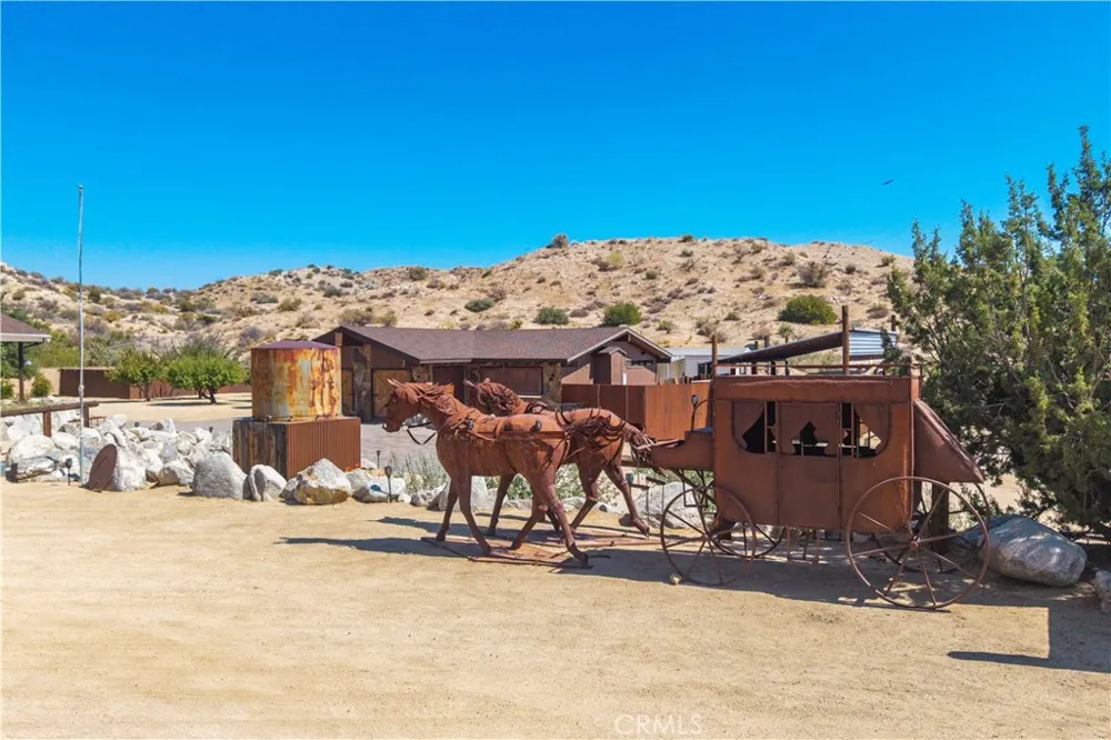 48869 Paradise Avenue Morongo Valley, CA 92256