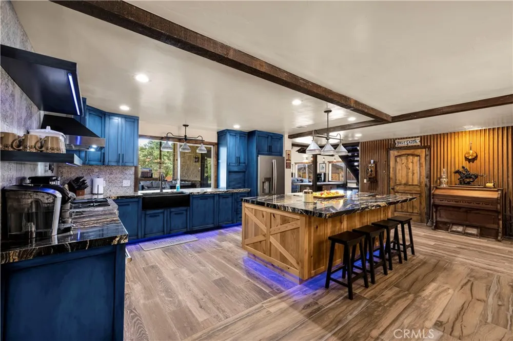 48869 Paradise Avenue Morongo Valley, CA 92256