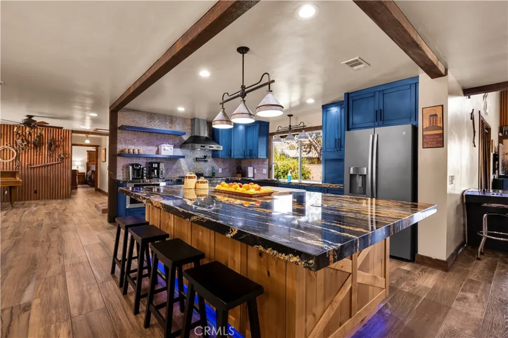 48869 Paradise Avenue Morongo Valley, CA 92256