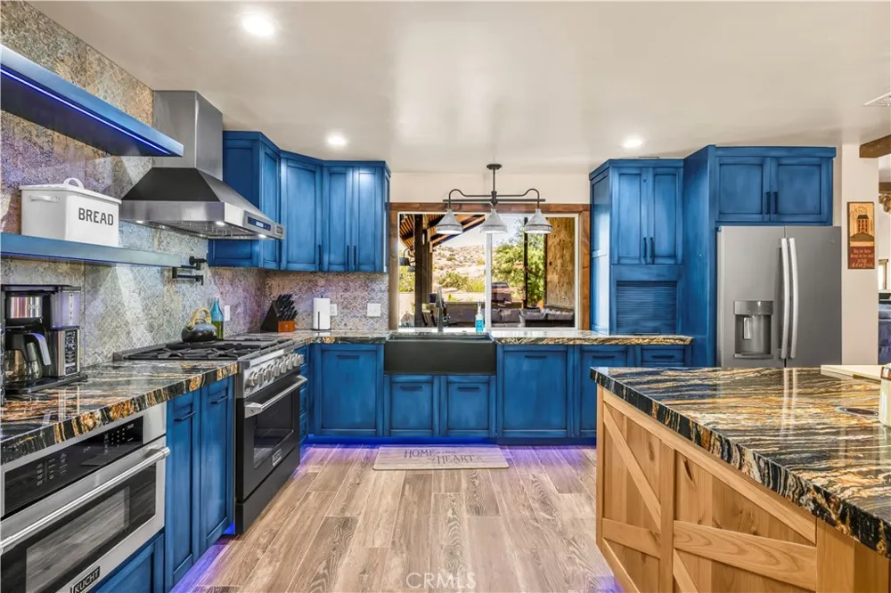 48869 Paradise Avenue Morongo Valley, CA 92256