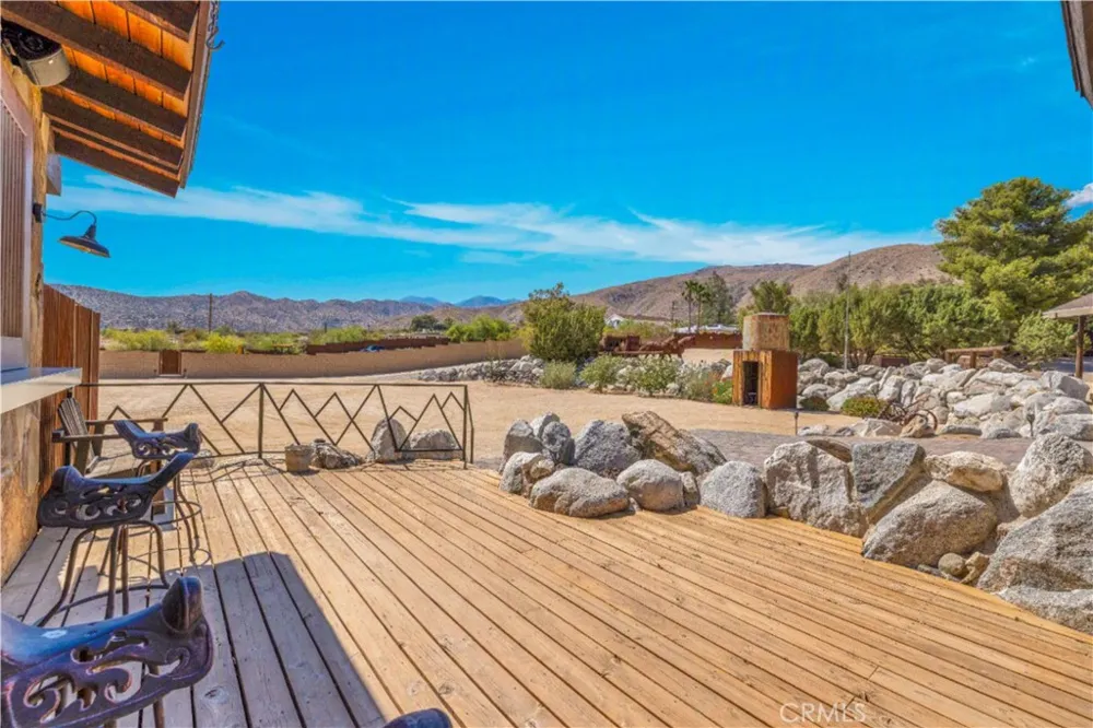 48869 Paradise Avenue Morongo Valley, CA 92256