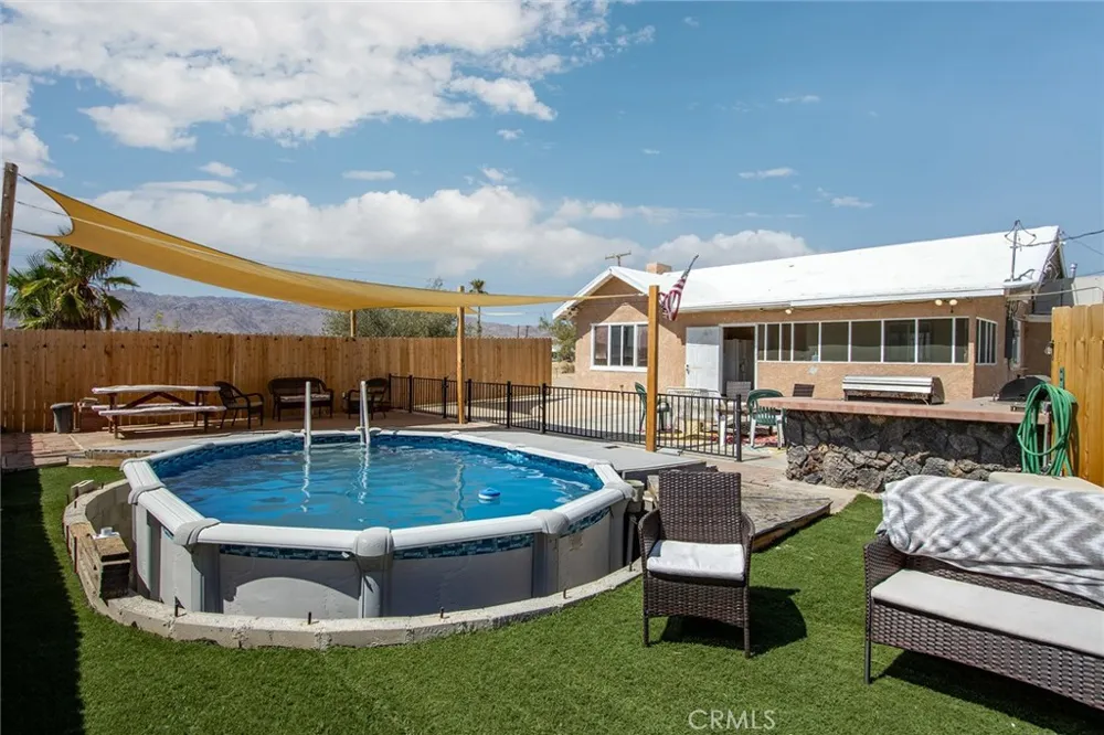 73292 Raymond Way 29 Palms, CA 92277
