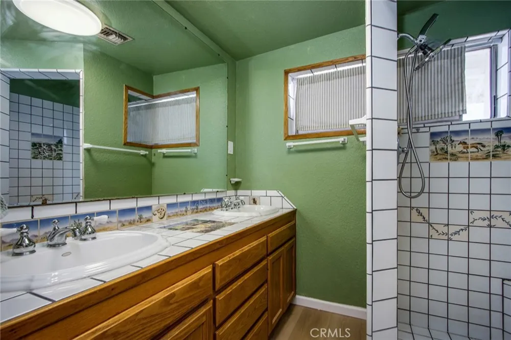 73292 Raymond Way 29 Palms, CA 92277