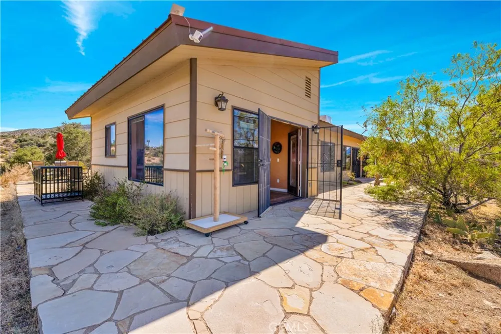 48620 Madison Road Pioneertown, CA 92268