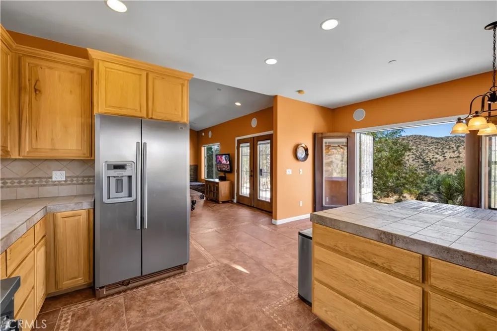 48620 Madison Road Pioneertown, CA 92268