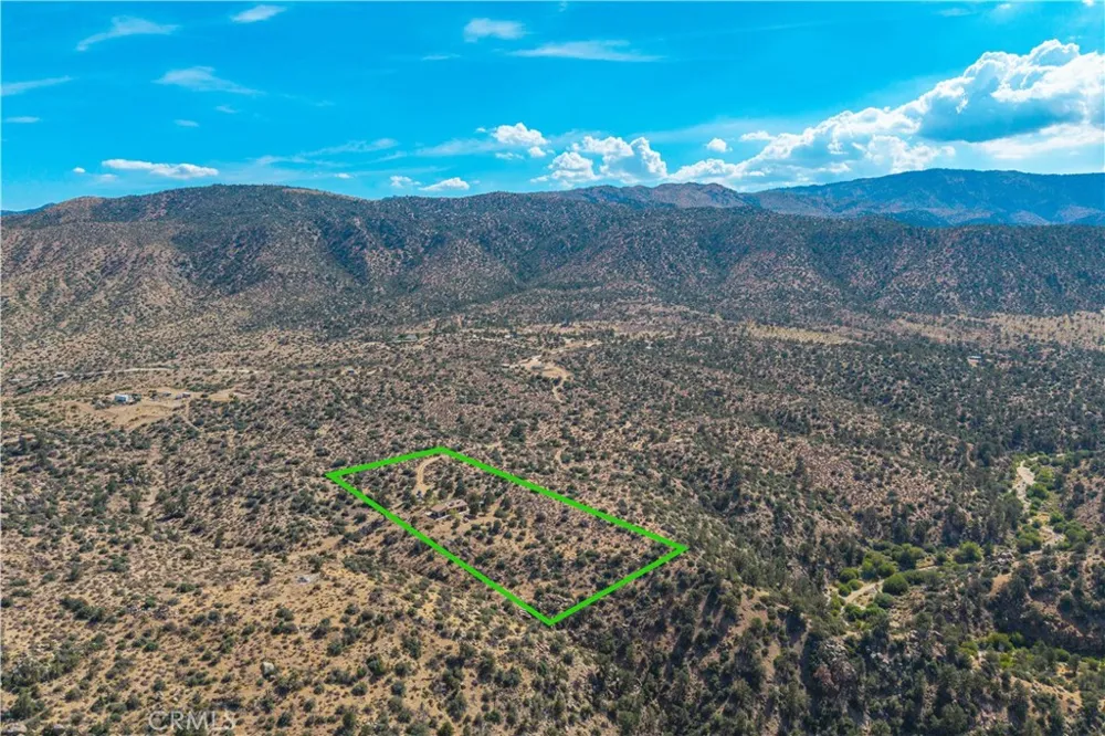 48620 Madison Road Pioneertown, CA 92268